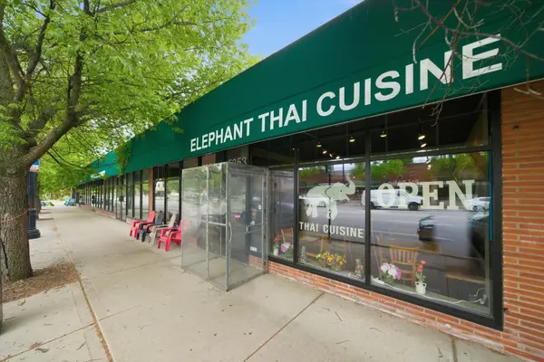 5337 W Devon AVE, Chicago, IL 60646