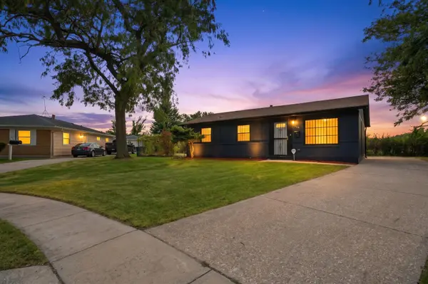 1888 Andover CT, Chicago Heights, IL 60411