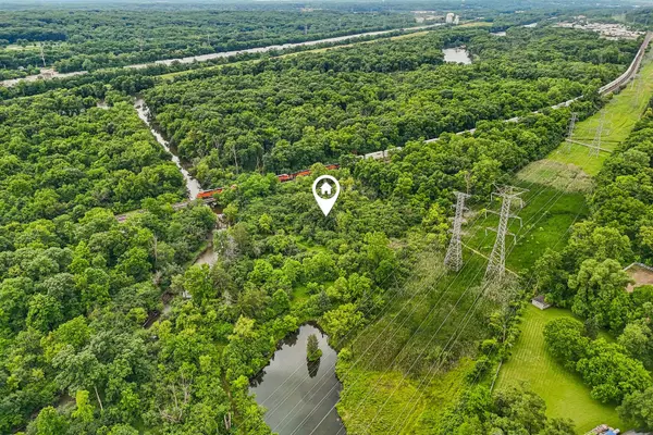 10S540 County Line RD, Willowbrook, IL 60527