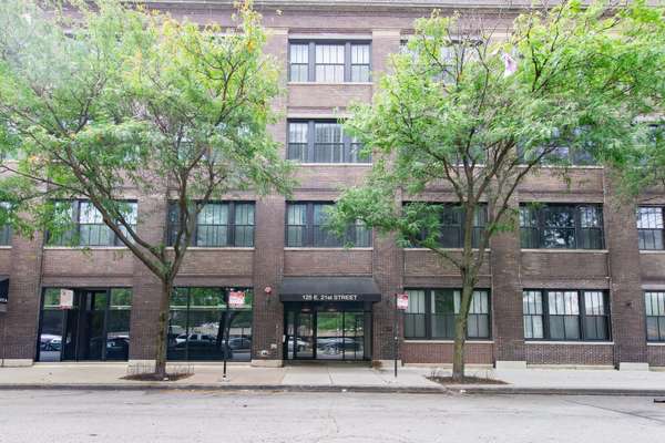 2100 S Indiana AVE #305, Chicago, IL 60616