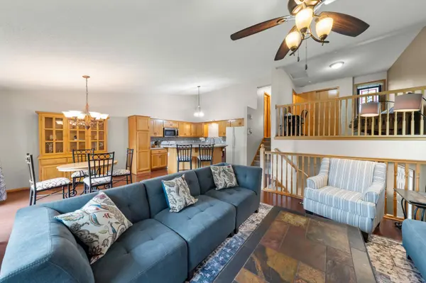 4919 132nd WAY N, Hugo, MN 55038
