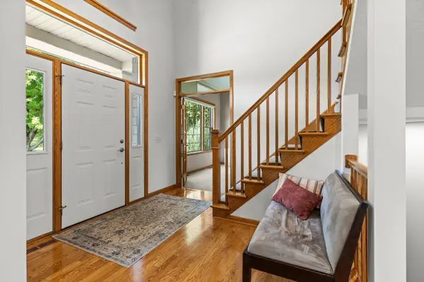 11542 Avery DR, Inver Grove Heights, MN 55077