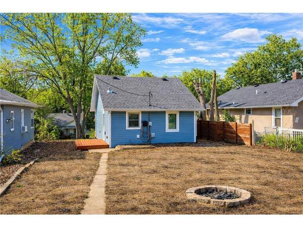 2047 Nokomis AVE, Saint Paul, MN 55119