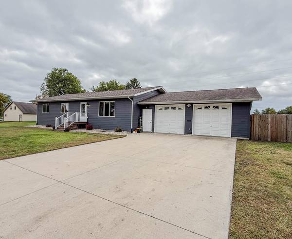 1806 Kansas AVE, Benson, MN 56215