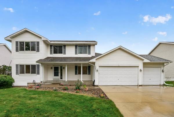 19851 Executive PATH, Farmington, MN 55024