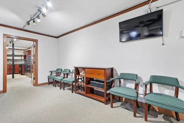2545 Garfield AVE #101, Minneapolis, MN 55405