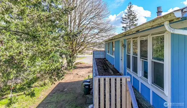 15424 94th AVE NW, Gig Harbor, WA 98329