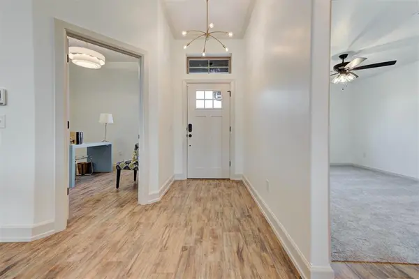 6100 Frankie Lynn LN, Edmond, OK 73034