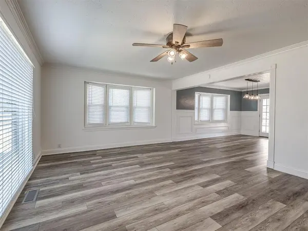 1103 W Wade ST, El Reno, OK 73036