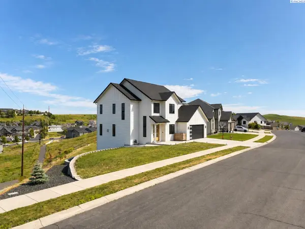1325 SW Panorama Drive, Pullman, WA 99163