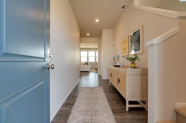 6026 Road 115, Pasco, WA 99301