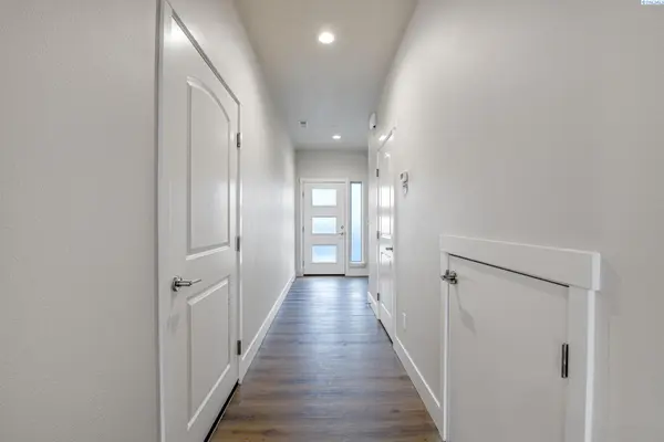 4529 Road 114, Pasco, WA 99301