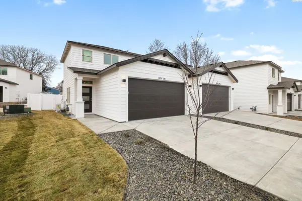 1074 S Underwood Pl, Kennewick, WA 99337