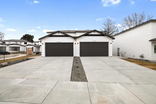 1074 S Underwood Pl, Kennewick, WA 99337