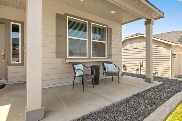 2907 Cashmere Dr, Richland, WA 99352
