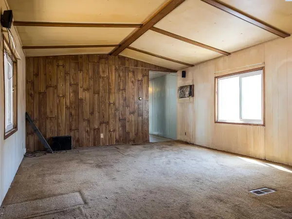 1110 N Clay St #3, Colfax, WA 99111