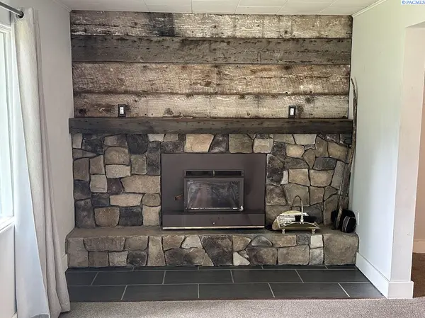 419 E Upper A, Colfax, WA 99111