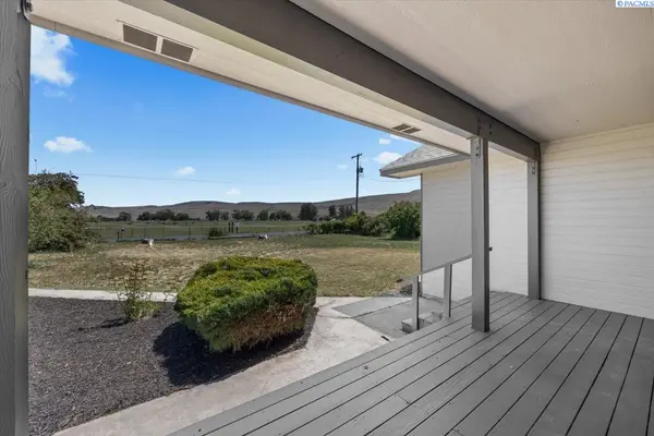 100608 W Old Inland Empire Hwy, Prosser, WA 99350