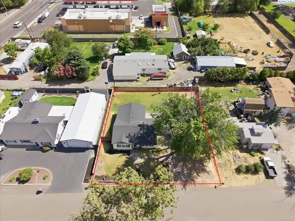 4421 W 9th Avenue, Kennewick, WA 99336