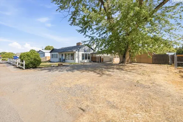 4421 W 9th Avenue, Kennewick, WA 99336
