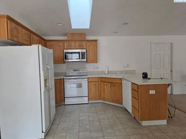 6503 gehrig drive, Pasco, WA 99301