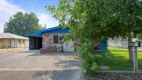 1711 W 5th Ave, Kennewick, WA 99336