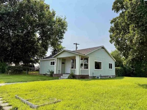 605 Smith Ave, Richland, WA 99352
