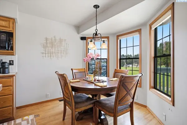 3504 S Reed Court, Kennewick, WA 99337