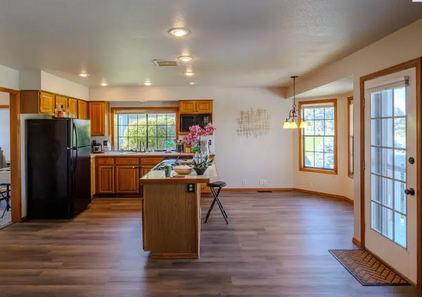 3504 S Reed Court, Kennewick, WA 99337