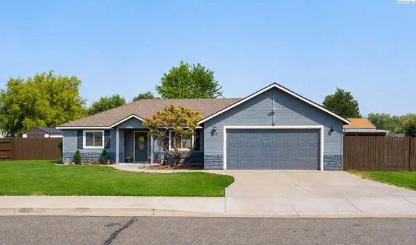 408 Capri Court, Benton City, WA 99320