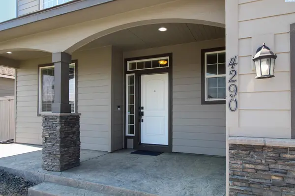 4290 S Anderson Place, Kennewick, WA 99337