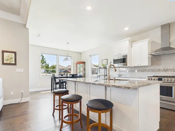 3065 WILD CANYON WAY, Richland, WA 99354