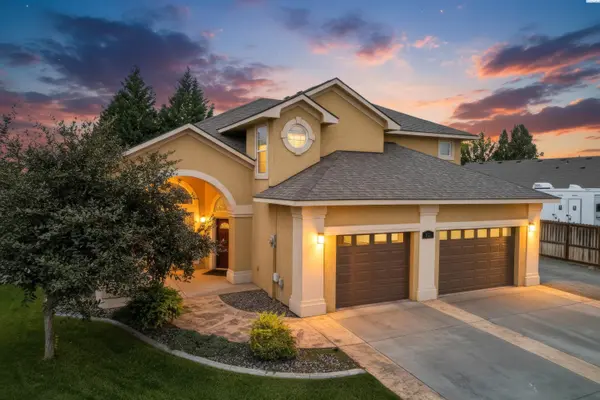 5120 Antigua Dr, Pasco, WA 99301
