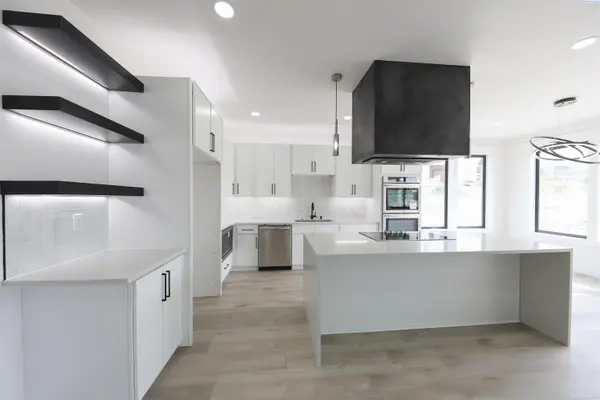 4126 S Kingwood st, Kennewick, WA 99337