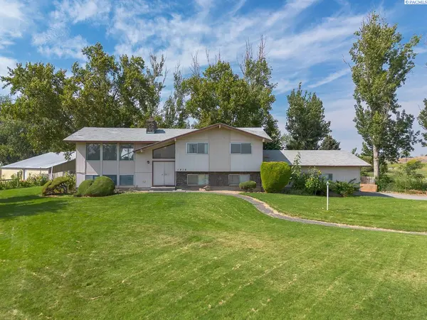 1915 Jones Road, Richland, WA 99354