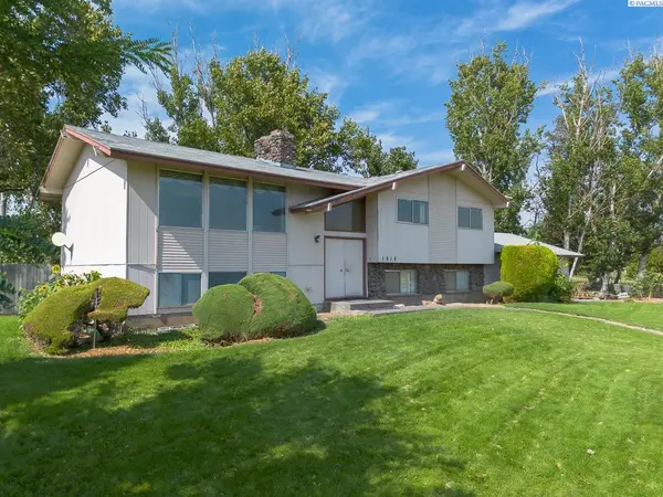 1915 Jones Road, Richland, WA 99354