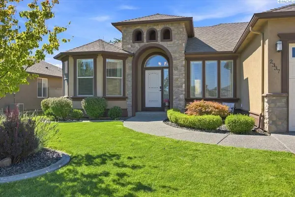 2337 Copperhill St, Richland, WA 99354