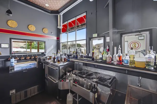 2305 Industry Ln, Yakima, WA 98901