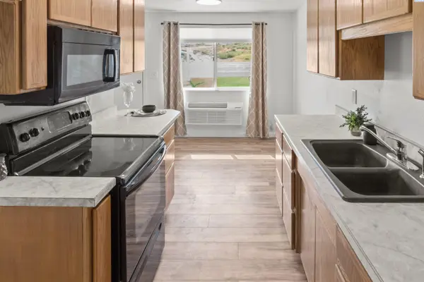 1114 Horne Dr, Benton City, WA 99320