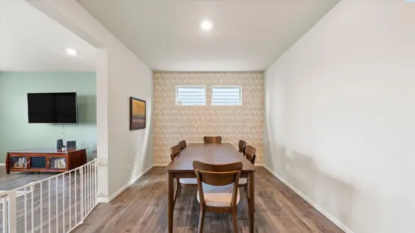 8072 Ranchland Ln, West Richland, WA 99353