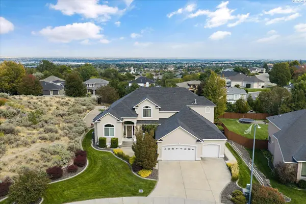 824 Rand Dr, Richland, WA 99352