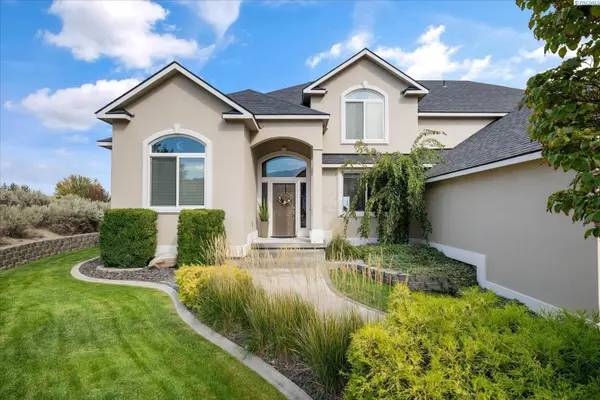 824 Rand Dr, Richland, WA 99352