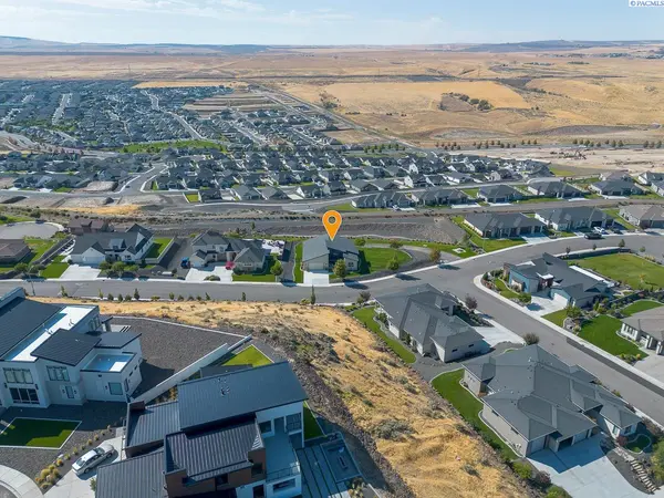 7095 W 23rd Avenue, Kennewick, WA 99338
