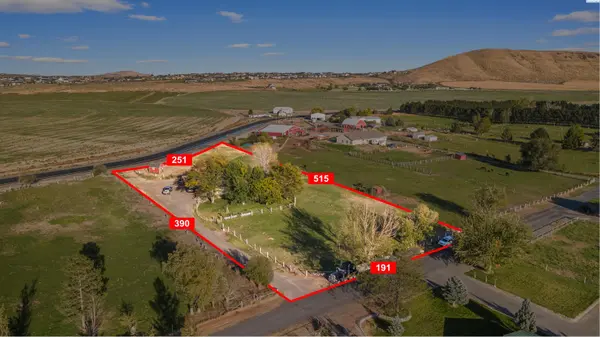 65202 E Sunset View PR SE, Benton City, WA 99320