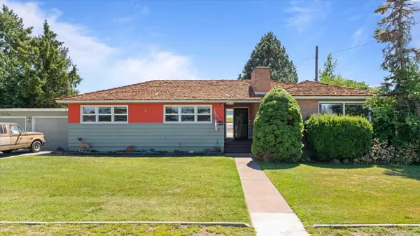 5004 W Sylvester St, Pasco, WA 99301