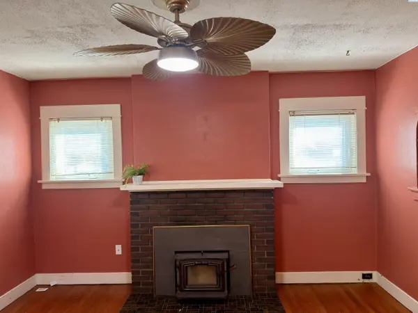 525 SE Side, Pullman, WA 99163