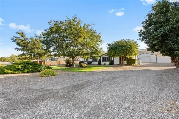 25603 E Ruppert Rd, Benton City, WA 99320