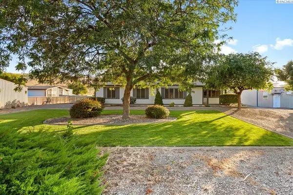 25603 E Ruppert Rd, Benton City, WA 99320