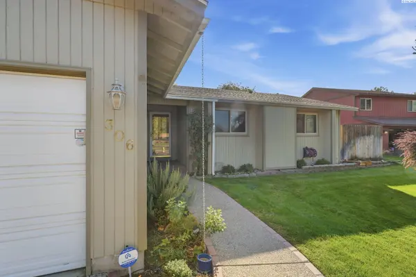306 N Montana Ct, Kennewick, WA 99336