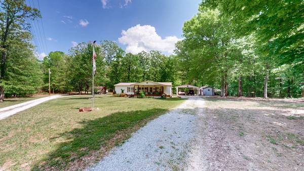 250 Brazzell Rd, Dickson, TN 37055